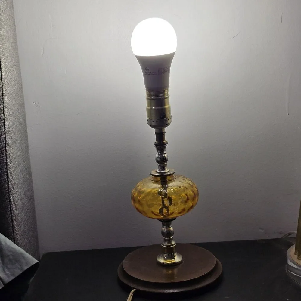 Vintage - Table Lamp - Amber Glass - Wood Base - Silvertone Post